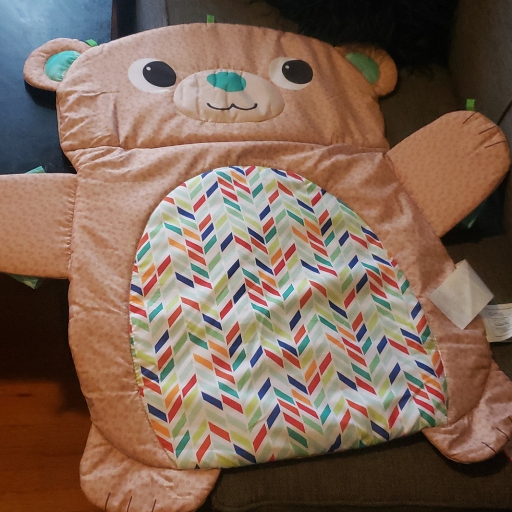 Tummy time mat